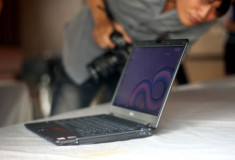 Fujitsu ra laptop siêu di động tại VN