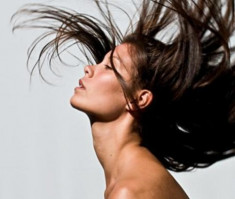 Giải pháp ngăn chặn rụng tóc từ gốc