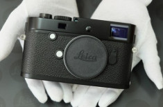 Leica MP về Việt Nam giá gần 190 triệu đồng