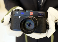 Máy ảnh Leica M giá 185 triệu đồng tại Việt Nam