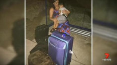 Phụ nữ mang thai ngủ lại bến xe do không được lên máy bay