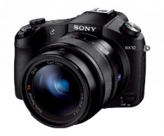 RX10 máy ảnh siêu zoom cao cấp của Sony ra mắt