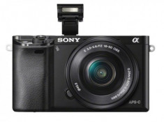 Sony giới thiệu A6000 - máy ảnh lấy nét nhanh nhất thế giới
