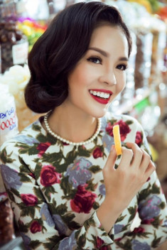 Tóc uốn xoăn ngắn cổ điển đẹp nhất 2016 của mỹ nhân Việt