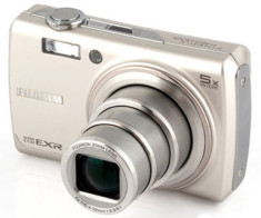 Tổng quan về Fujifilm FinePix F200EXR