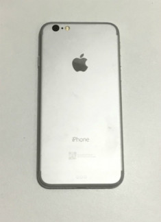 Mô hình iPhone 7 lộ diện với camera không lồi