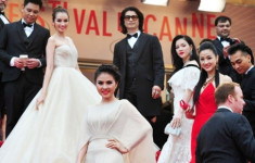 Chấm điểm thời trang sao Việt tại Cannes 2013