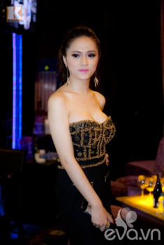 Hương Giang idol sexy ‘nghẹt thở’