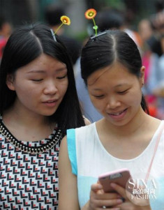Giới trẻ Trung Quốc đổ xô theo mốt “rau mọc trên đầu”
