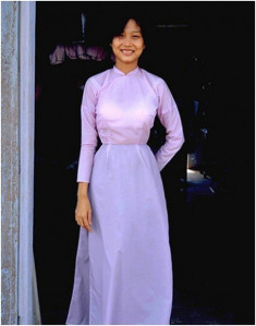 Nhớ chiếc áo ‘vạn người mê’ của phụ nữ Sài Gòn xưa