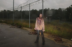 Thủ thuật hoá trang thành zombie trong phim Mỹ