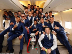 Bồ Đào Nha hoành tráng đón “người hùng” chiến thắng Euro 2016 trở về