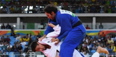 Tuyển thủ Judo người Anh ôm mặt khóc sau thất bại trong Rio 2016