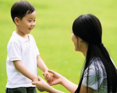 7 câu cha mẹ hay nói tưởng tốt mà hóa hại cho con