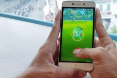 Bộ đôi smartphone cho ‘thợ săn’ Pokemon Go 