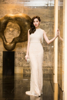 Hoa hậu Thu Thảo cuốn hút lấn át dàn mỹ nhân tại sự kiện