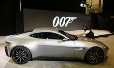  Aston Martin DB10 - siêu xe thể thao mới 