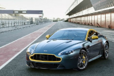  Aston Martin sắp về tay Mercedes? 