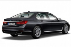  BMW M760Li - sedan hạng sang phiên bản thể thao 