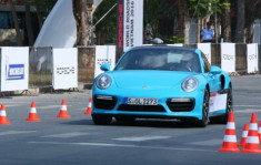  ‘Bữa tiệc tốc độ’ của Porsche ở Việt Nam 
