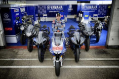  Cặp đôi Yamaha R1 và R6 ra mắt phiên bản mới 