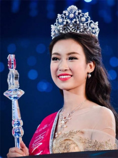 Đỗ Mỹ Linh trải lòng sau một tháng trên cương vị Hoa hậu Việt Nam