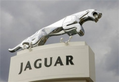  Ford bán Land Rover và Jaguar lấy 1,7 tỷ USD 