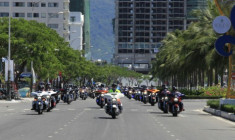  Hàng trăm môtô phân khối lớn diễu hành tại Đà Nẵng 