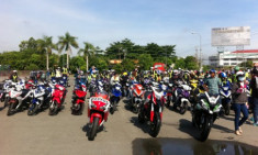  Hơn trăm chiếc Yamaha Exciter tụ tập tại Tiền Giang 