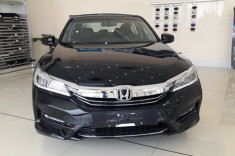  Honda Accord 2016 giá 1,47 tỷ đồng tại Việt Nam 