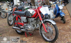  Honda CB72 - xế cổ hàng hiếm ở Indonesia giá 11.000 USD 