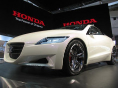  Honda CR-Z sẽ trình làng vào đầu 2010 