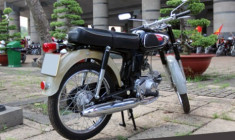  Honda SS50 gần 50 năm ở Sài Gòn 