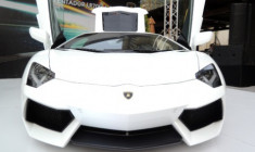  Lamborghini Aventador chính hãng đến tay đại gia Việt Nam 