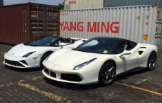  Lamborghini Gallardo mui trần đầu tiên về Việt Nam 