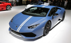  Lamborghini Huracan Avio - phong cách máy bay chiến đấu 