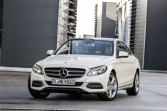  Mercedes C-class thế hệ mới chính thức ra mắt 