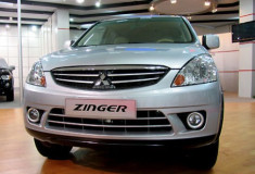  Mitsubishi Zinger - đối thủ của Toyota Innova 