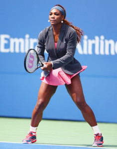 Ngắm một Serena Williams gợi cảm khác lạ ở đời thường