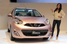  Nissan March giá 12.600 USD tại Indonesia 