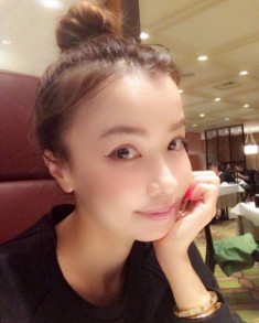 Nữ ca sĩ Nhật 45 tuổi nhìn như 25 sẽ khiến bạn phải tức tốc giữ gìn nhan sắc