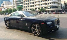  Rolls-Royce Wraith dạo phố của đại gia Việt 