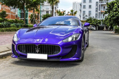  Siêu xe thể thao Maserati GranTurismo màu độc ở Sài Gòn 