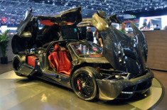  Siêu xe triệu đô Pagani Huayra carbon 