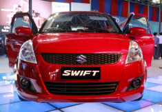  Suzuki Swift - hatchback nhỏ xinh 