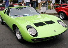 Top 10 siêu xe thập niên 60 