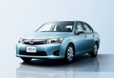 Toyota giới thiệu Corolla Hybrid tại Nhật 