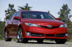 Toyota liên tục triệu hồi xe vì nhiều lỗi 