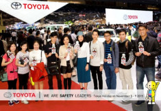 Toyota phổ biến an toàn giao thông cho người Việt 