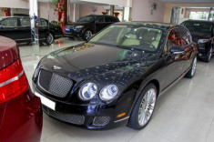  Bentley Continental Flying Spur ‘lướt’ giá 3,9 tỷ đồng tại Việt Nam 